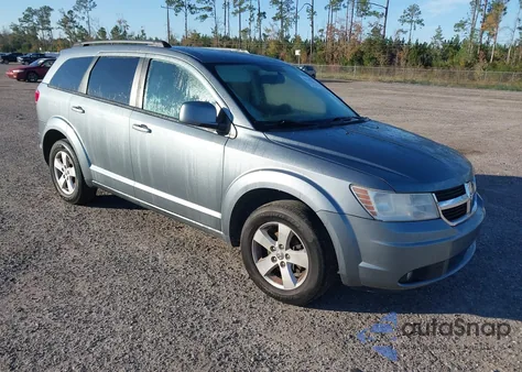 2010 Dodge Journey Sxt z USA, uszkodzony, nr VIN 3D4PG5FV7AT145487